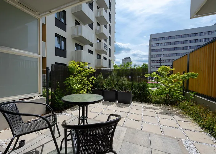 Miedziana 6 & 18 With Free Garage By Renters Apartmán *