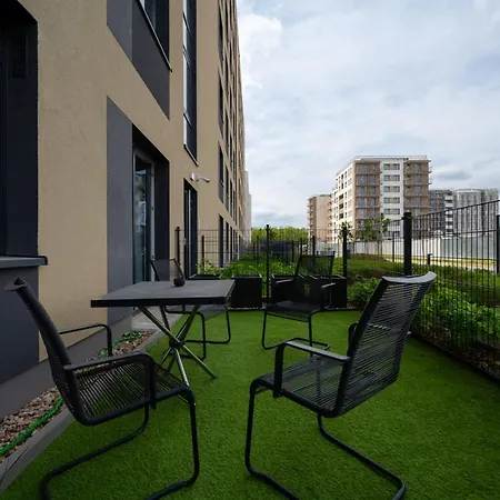 Apartment Miedziana 6 & 18 With Free Garage By Renters Wroclaw