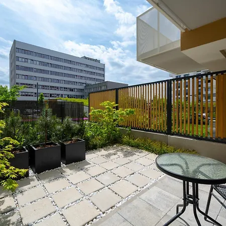 Miedziana 6 & 18 With Free Garage By Renters Апартаменты *