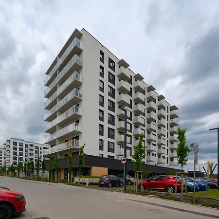 Miedziana 6 & 18 With Free Garage By Renters * Вроцлав