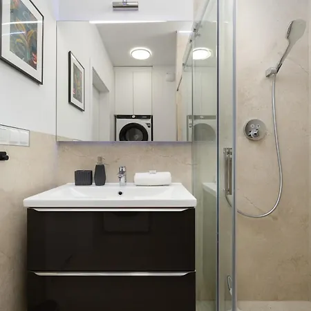 Miedziana 6 & 18 With Free Garage By Renters *